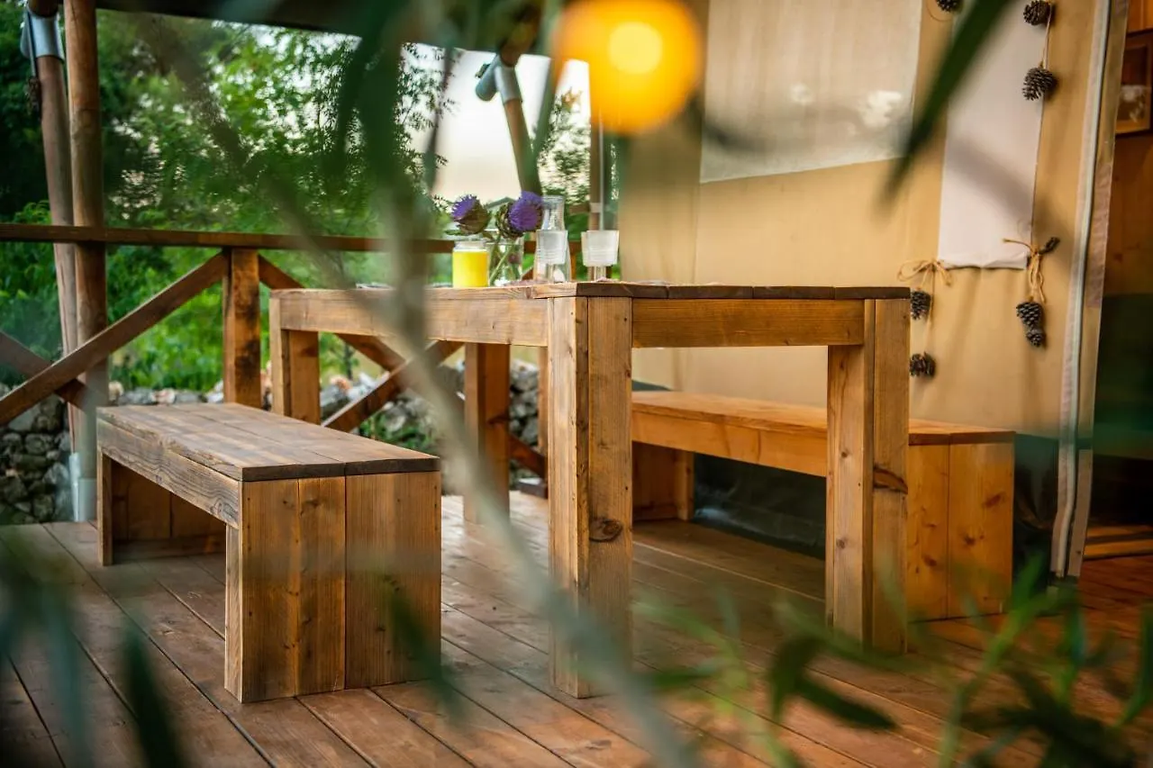Glamping Tent Bor Barban Lüks kamp alanı